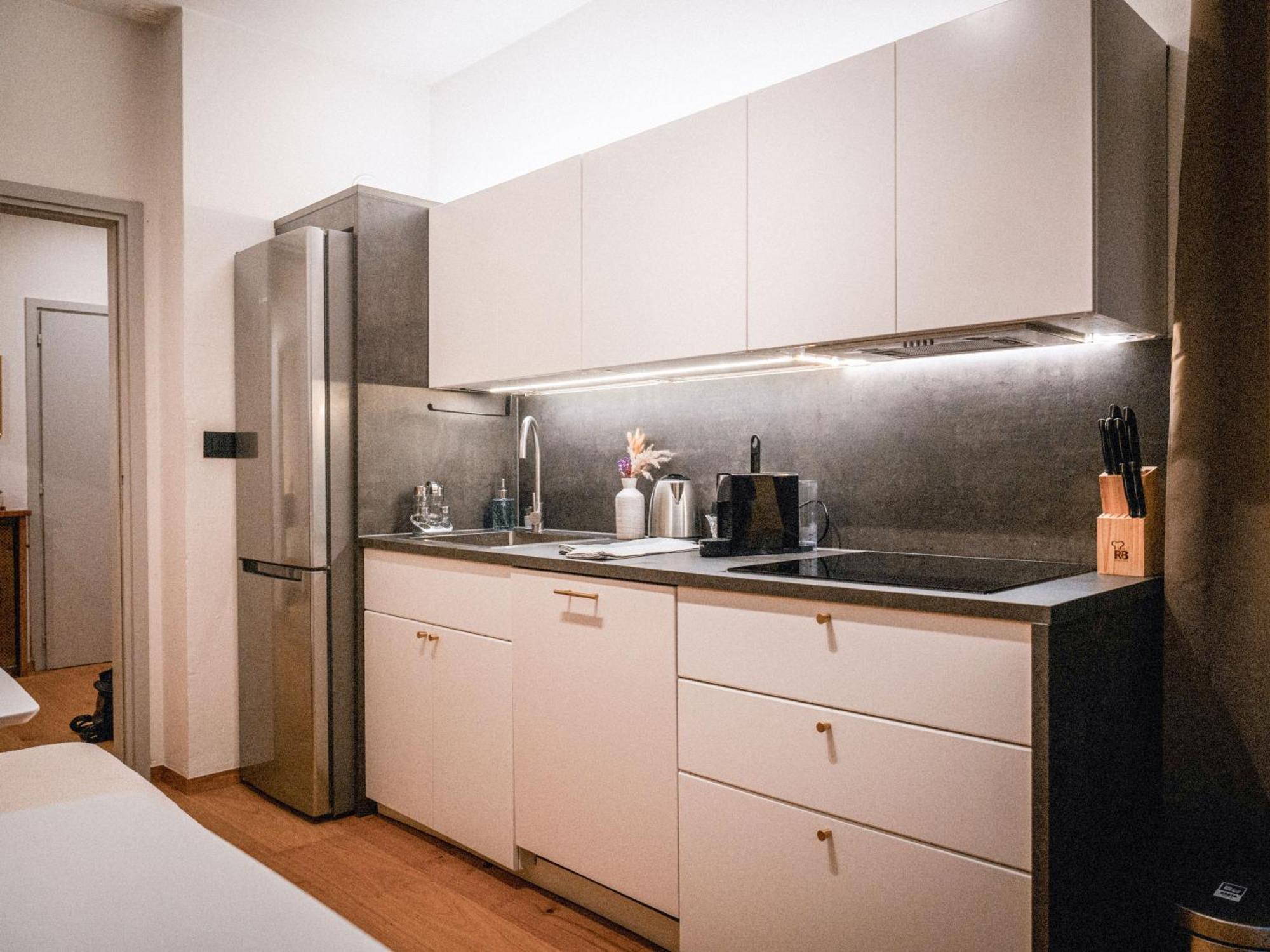 Bergblick Apartment In Zentrumsnaehe Mit Garage Мерано Екстер'єр фото